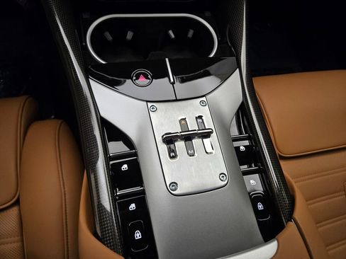 Used 2026 Ferrari Purosangue AWD/4WD image 43