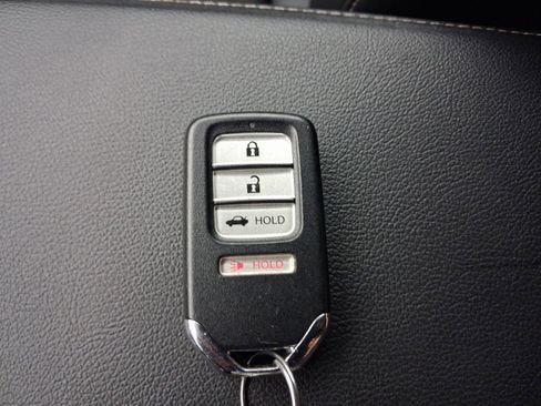 Used 2021 Honda Accord Sport image 35