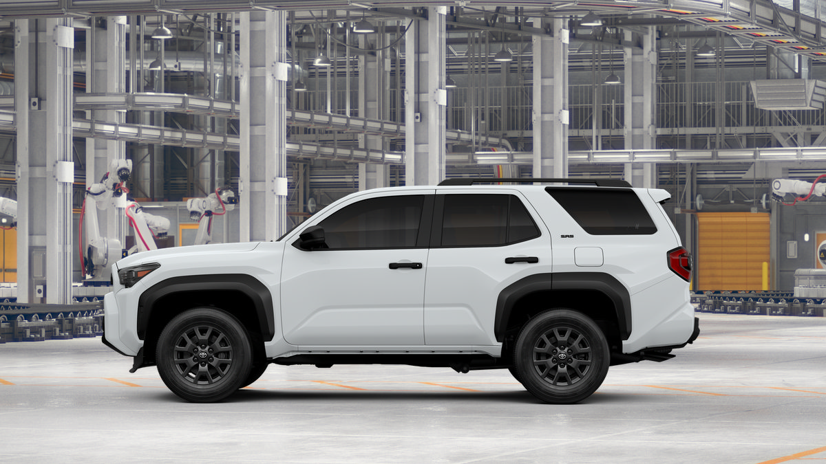 New 2026 Toyota 4Runner SR5 AWD/4WD image 4