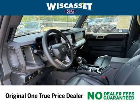 New 2025 Ford Bronco Badlands image 4