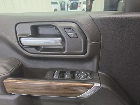 Used 2022 Chevrolet Silverado 3500 LT w/ Convenience Package AWD/4WD image 19