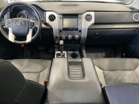 Used 2017 Toyota Tundra SR5 image 21