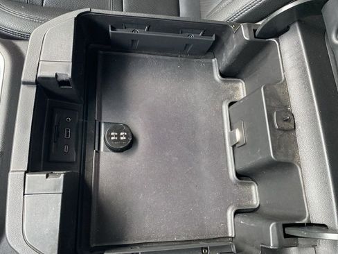 Used 2021 GMC Sierra 2500 Denali w/ Denali Ultimate Package image 30