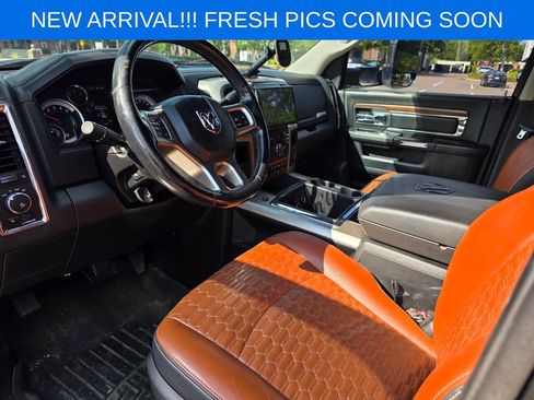 Used 2015 RAM 2500 Laramie RWD image 8