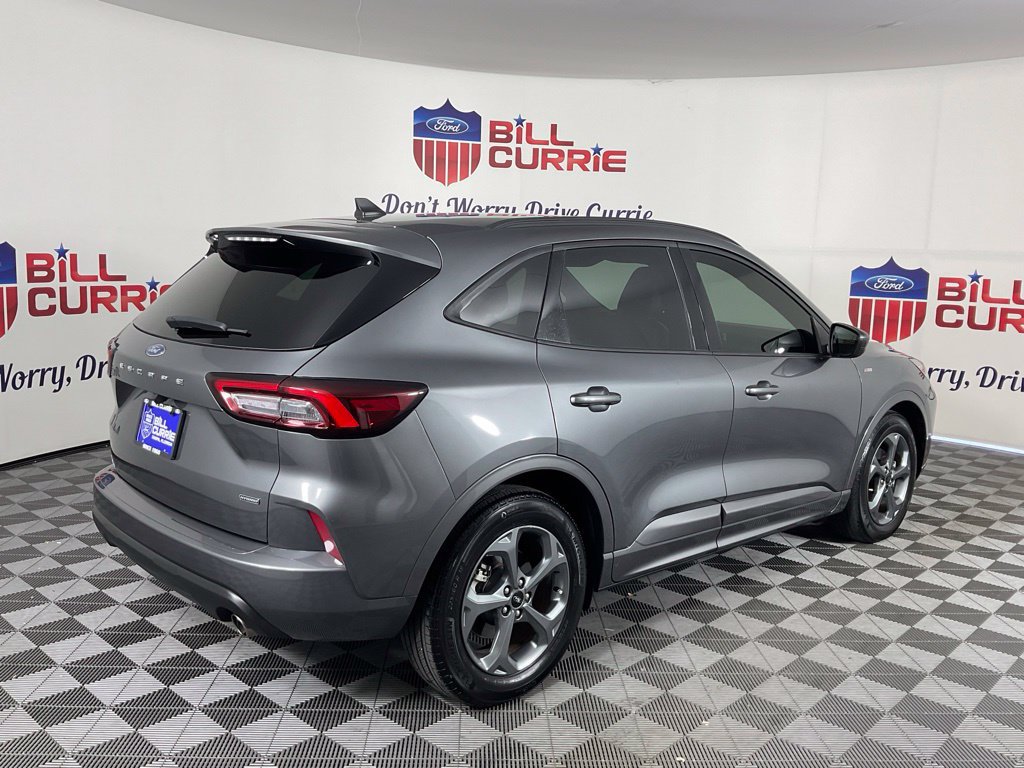 Used 2023 Ford Escape ST-Line w/ Equipment Group 301A FWD image 3