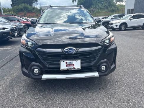 Certified 2024 Subaru Outback Limited AWD/4WD image 4