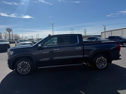 Used 2024 GMC Sierra 1500 Denali Ultimate image 25