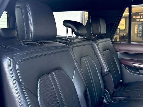 Used 2023 Ford Expedition Max Limited RWD image 20