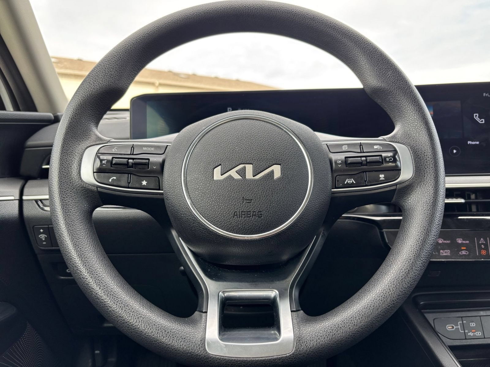 Used 2025 Kia K5 LXS FWD image 27