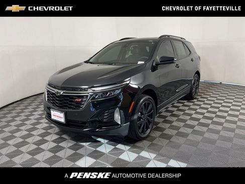 Certified 2023 Chevrolet Equinox RS image 1