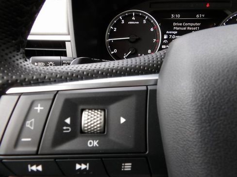 New 2025 Mitsubishi Outlander SE image 30