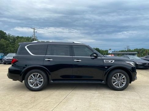Used 2019 INFINITI QX80 Luxe RWD image 4
