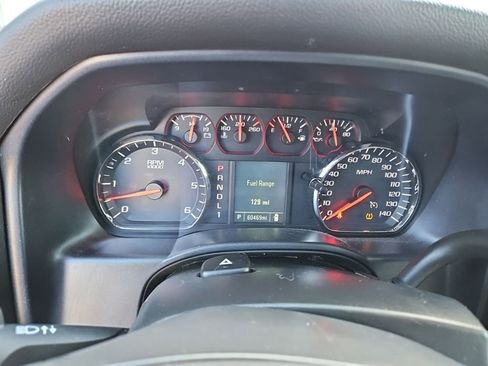 Used 2017 Chevrolet Silverado 2500 W/T AWD/4WD image 9