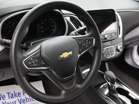 Used 2024 Chevrolet Malibu LT FWD image 13