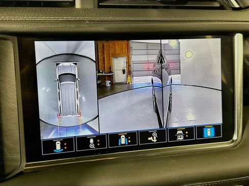 Used 2021 GMC Yukon Denali w/ LPO, Illumination Package AWD/4WD image 56