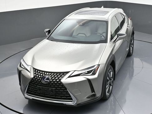 Used 2021 Lexus UX 250h w/ Premium Package image 47
