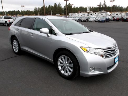 Used 2011 Toyota Venza image 7