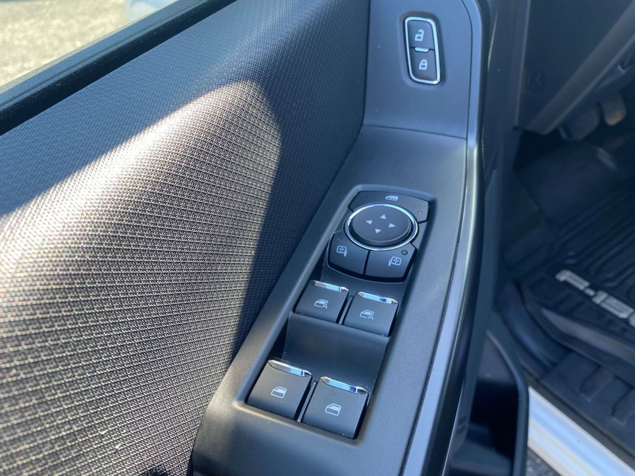 Used 2025 Ford F150 STX RWD image 27