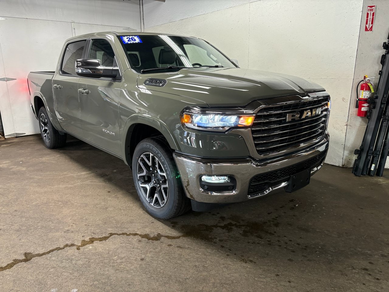 Used 2026 RAM 1500 Laramie AWD/4WD image 1
