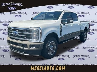 New 2026 Ford F350 King Ranch w/ FX4 Off-Road Package