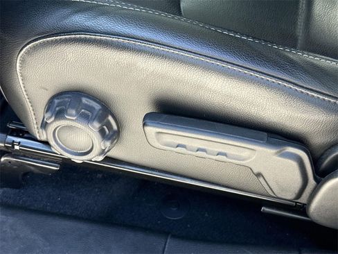 Used 2023 Jeep Wrangler Unlimited Sahara w/ Cold Weather Group image 34