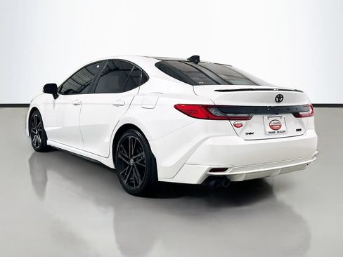 Used 2025 Toyota Camry XSE FWD image 6