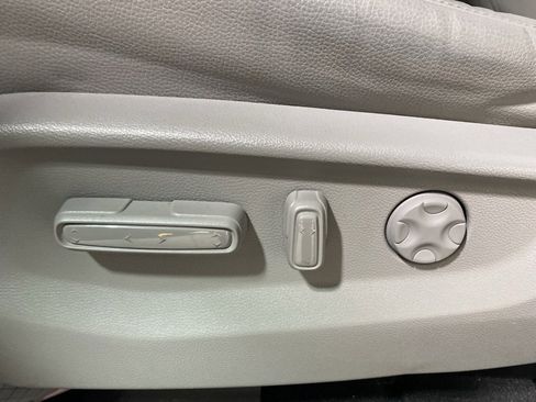 Used 2023 Honda Odyssey EX-L image 26