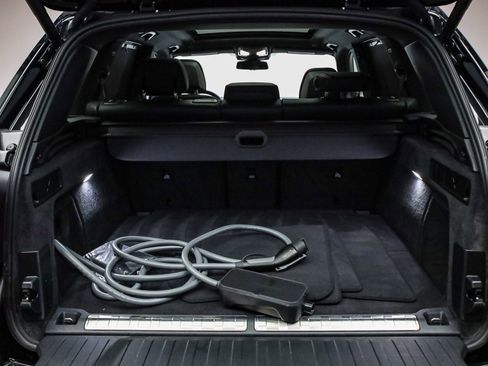 Certified 2025 BMW X5 xDrive50e w/ Executive Package image 27