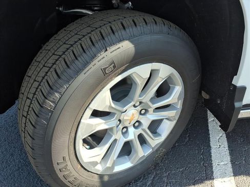 New 2026 Chevrolet Silverado 1500 LTZ w/ LTZ Premium Package image 16