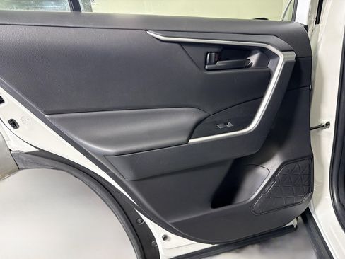 Used 2024 Toyota RAV4 LE FWD image 25