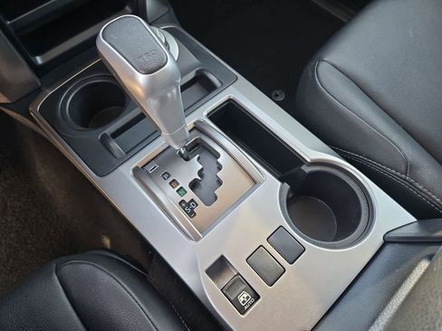 Used 2022 Toyota 4Runner TRD Sport w/ Technology Package image 30