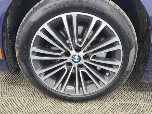 Used 2019 BMW 530i xDrive 530i xDrive Sedan 4D w/ Convenience Package image 18