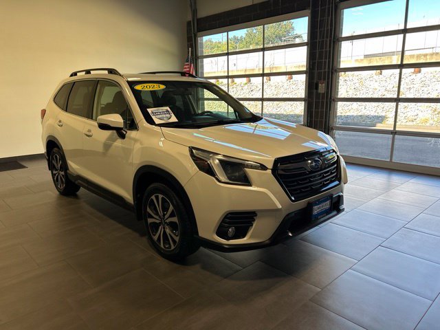 Used 2023 Subaru Forester Limited AWD/4WD image 5