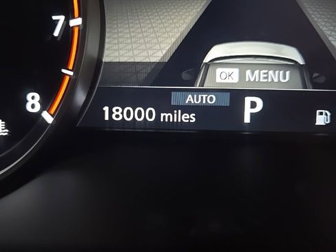 Used 2023 Nissan Rogue SL image 23