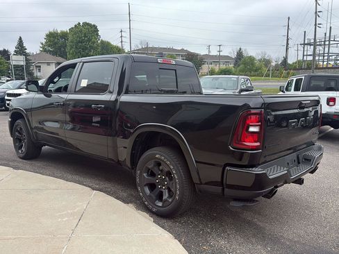 Used 2025 RAM 1500 Big Horn AWD/4WD image 2