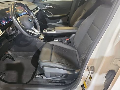 Used 2023 BMW X1 xDrive28i AWD/4WD image 15