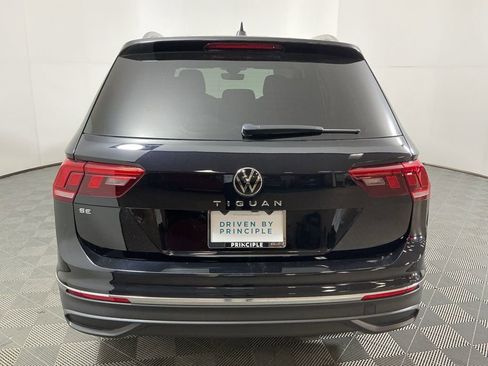 Used 2023 Volkswagen Tiguan SE image 6