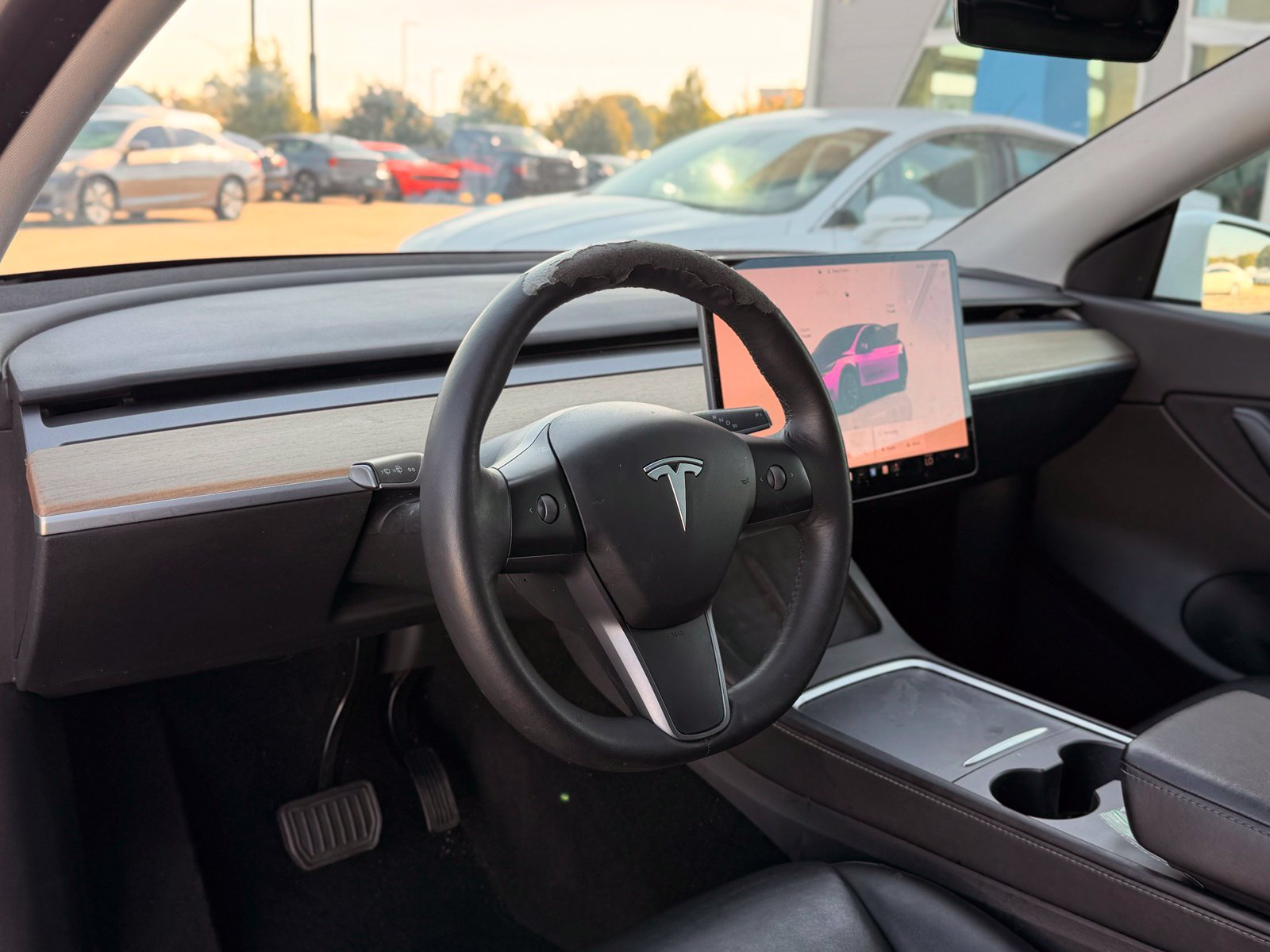 Used 2022 Tesla Model Y Long Range AWD/4WD image 16