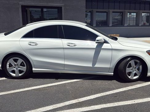 Used 2017 Mercedes-Benz CLA 250 4MATIC image 2
