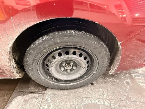 Used 2022 Subaru Impreza 2.0i image 10