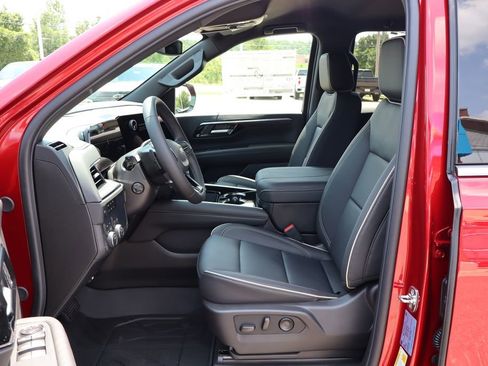 New 2025 Chevrolet Tahoe Premier image 12