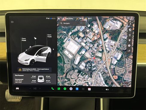 Used 2020 Tesla Model 3 Standard Range Plus image 3