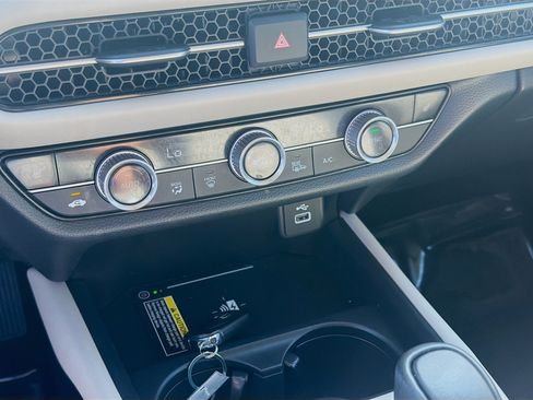 Certified 2023 Honda HR-V EX-L image 14