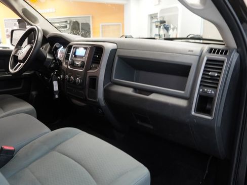 Used 2013 RAM 1500 Express AWD/4WD image 33
