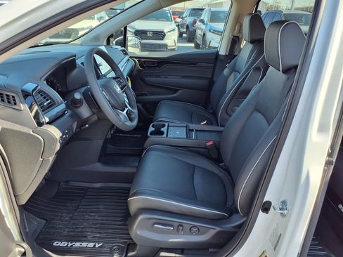 New 2026 Honda Odyssey Elite image 12