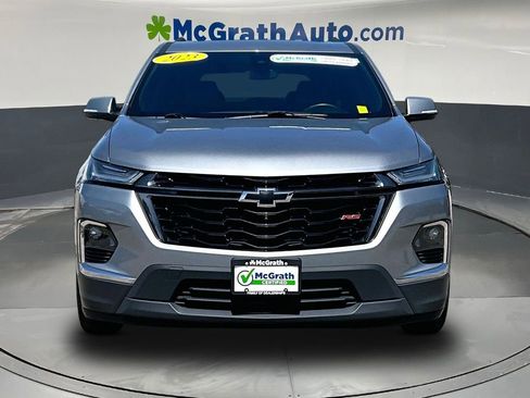 Used 2023 Chevrolet Traverse RS AWD/4WD image 2