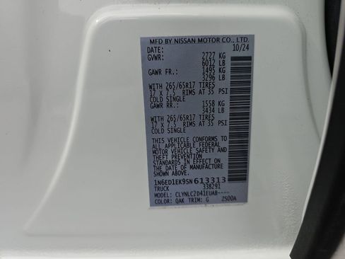 Used 2025 Nissan Frontier SV w/ SV Convenience Package image 36