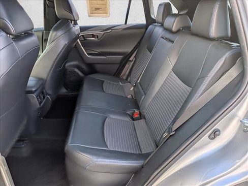 Used 2019 Toyota RAV4 XSE w/ Carpet Mat Package AWD/4WD image 19