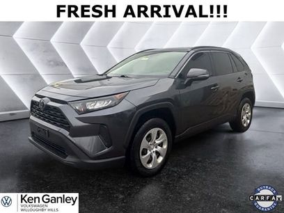 Used 2019 Toyota RAV4 LE w/ Carpet Mat Package