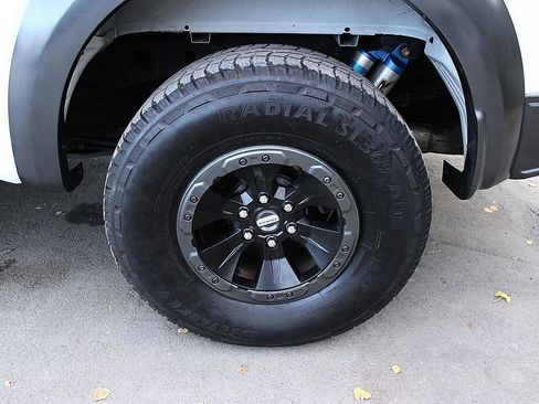 Used 2017 Ford F150 Raptor w/ Equipment Group 802A Luxury AWD/4WD image 8